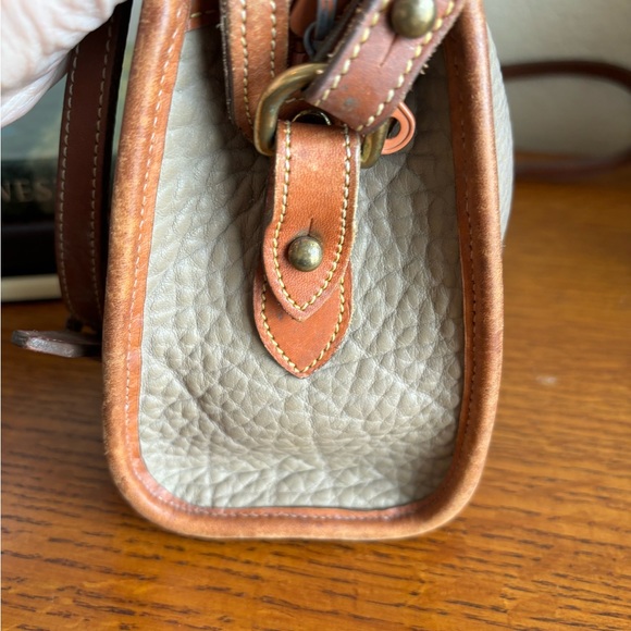 Vintage Dooney & Bourke Crossbody - Picture 9 of 15